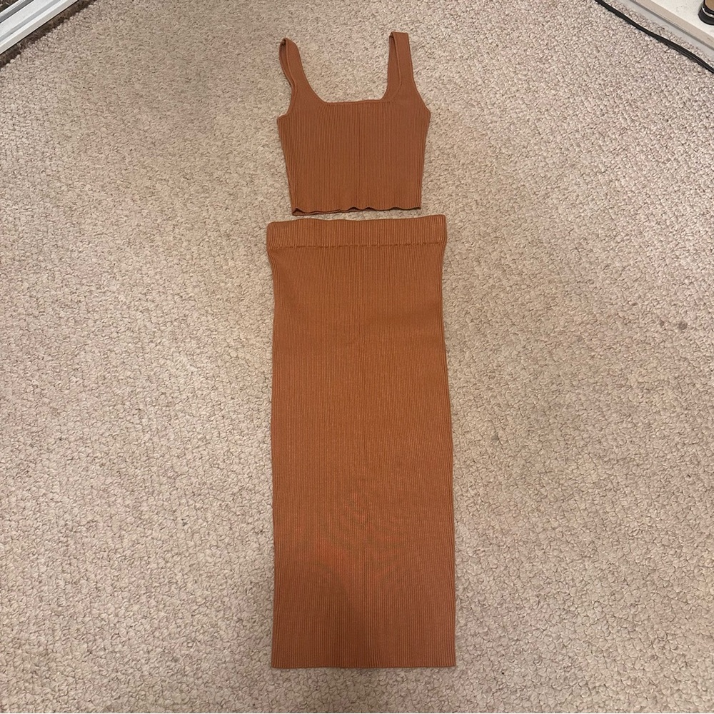 Forever 21 top and skirt set